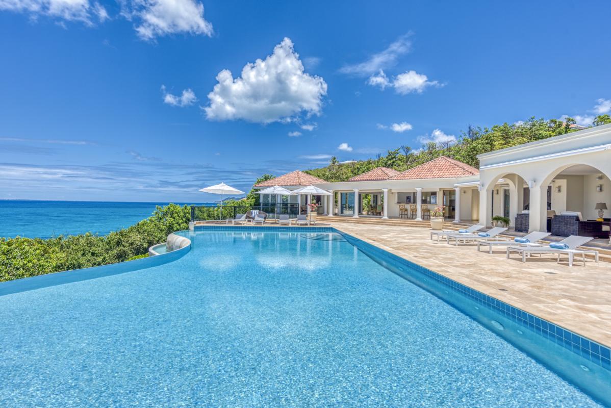 4 Location villa piscine vue mer Terres Basses Saint Martin_piscine villa